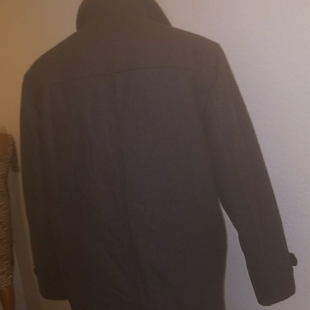 Coat - Picture 3 of 4